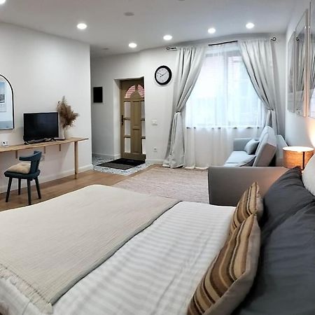 Altstadt House Braşov Esterno foto