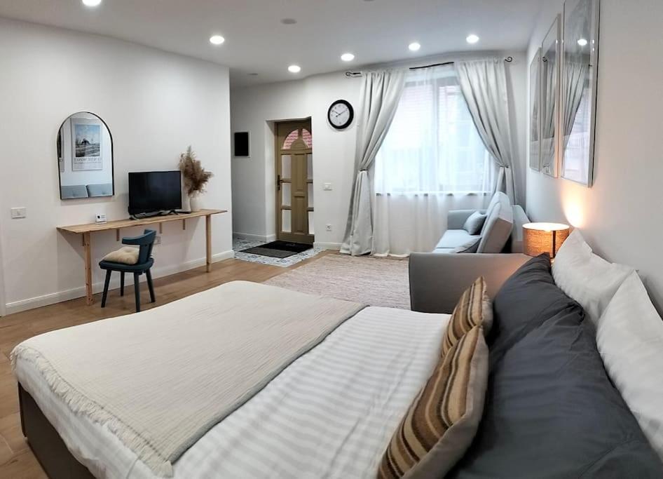 Altstadt House Braşov Esterno foto